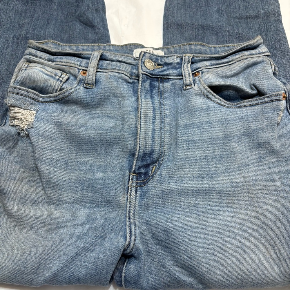 Artemis Vintage Light Wash High Rise Cuffed Boyfriend Jeans Women’s 9/28 - Picture 2 of 12